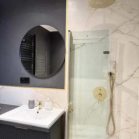 Justinrent 1 * Lehnice